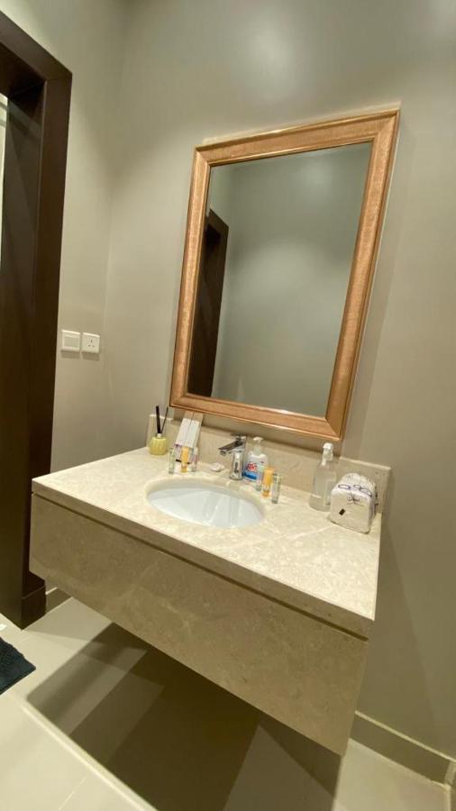 Apartment F Residence, Beauty & Luxury