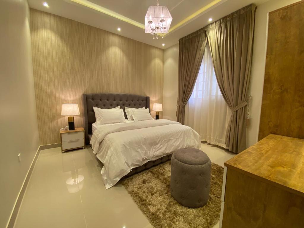 F Residence, Beauty & Luxury Apartment *